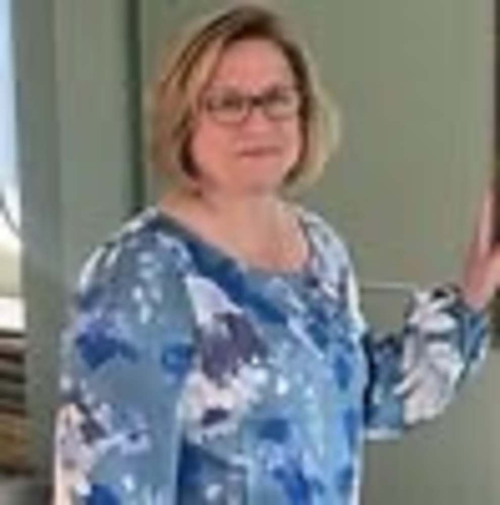 Meet your Posher, Joyce